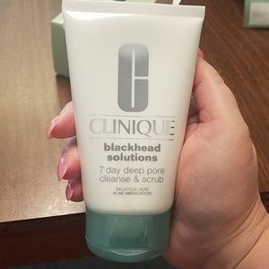 Clinique Blackhead Solutions